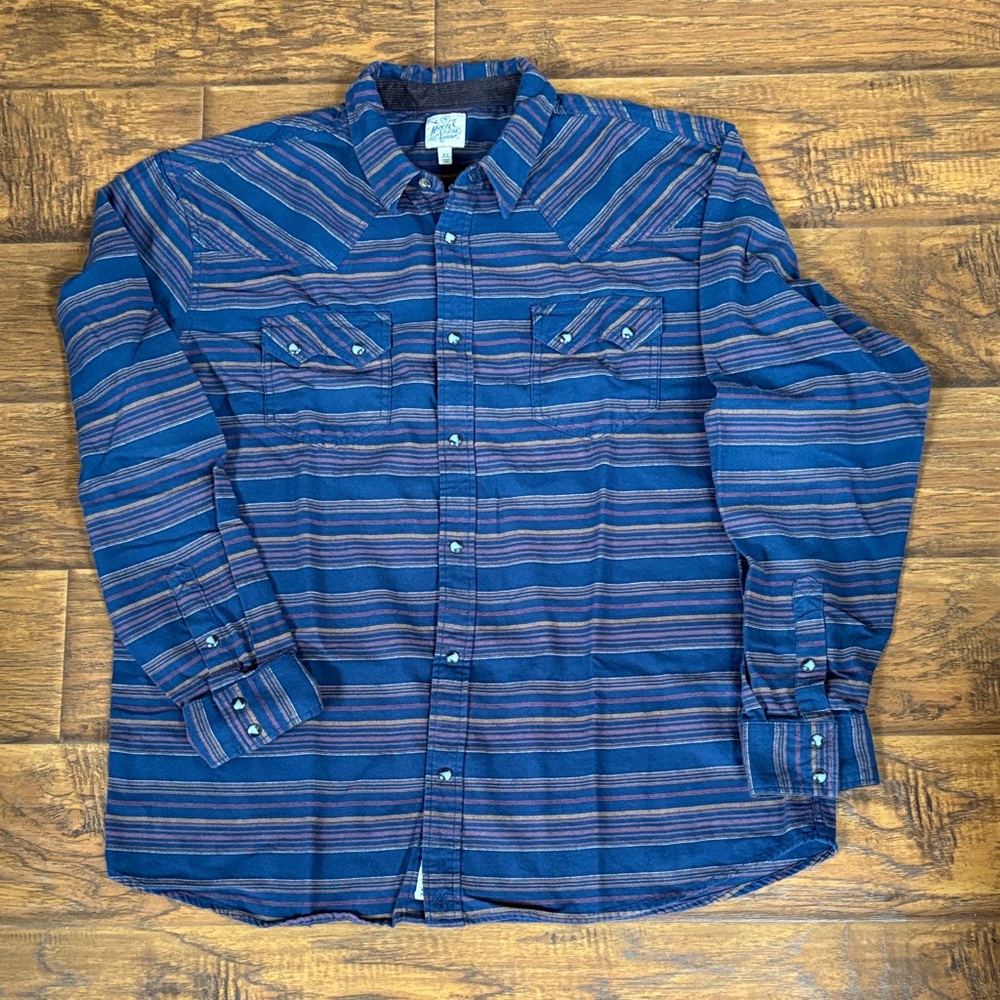 Moonshine Spirit horizontal stripe shirt
